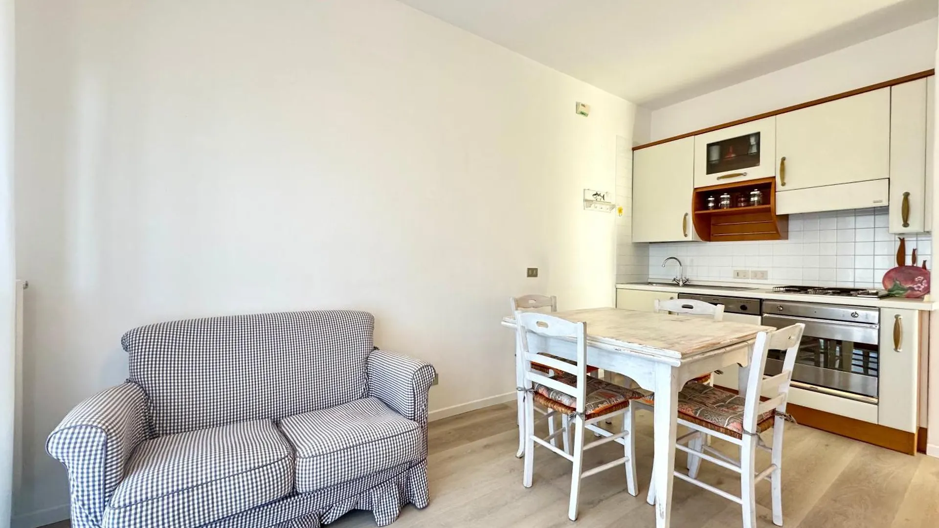 Tritone 12 Family Apartments - Carraro Immobiliare Jesolo location